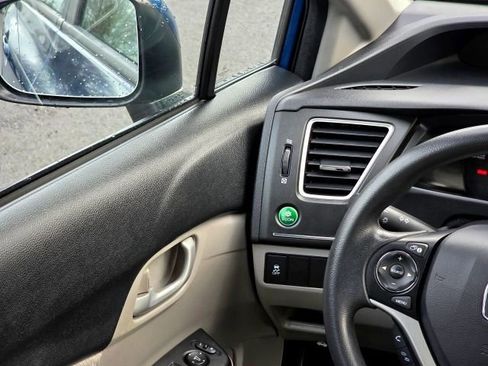 Used 2014 Honda Civic LX image 17