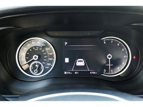 Used 2026 Genesis G70 2.5T image 16