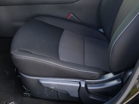 Used 2025 Nissan Sentra SV image 13