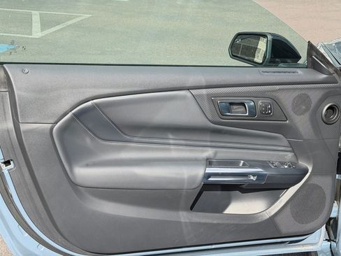 Used 2025 Ford Mustang GT Premium RWD image 20