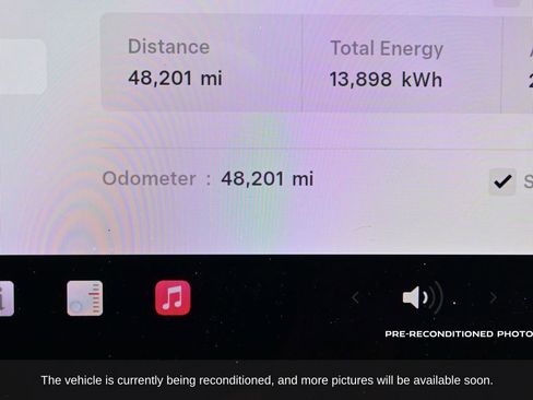 Used 2023 Tesla Model Y Long Range image 29