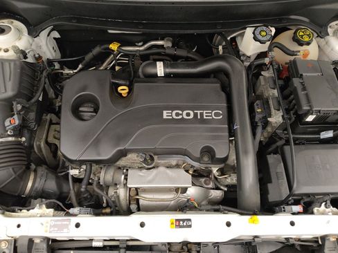 Used 2020 Chevrolet Equinox LT FWD image 30