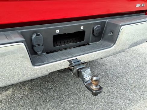 Used 2018 GMC Sierra 1500 SLE w/ SLE Value Package AWD/4WD image 11