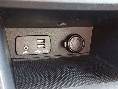 Used 2022 Subaru Crosstrek 2.5i Limited w/ Moonroof Package 2 image 24