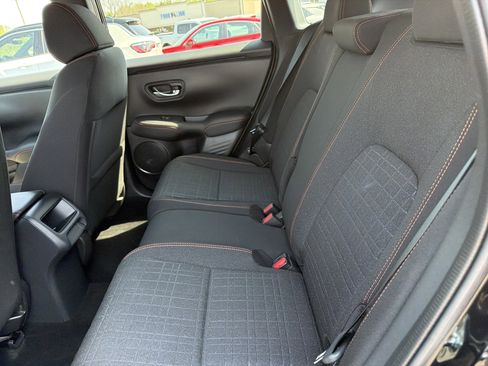Used 2025 Honda HR-V Sport image 13