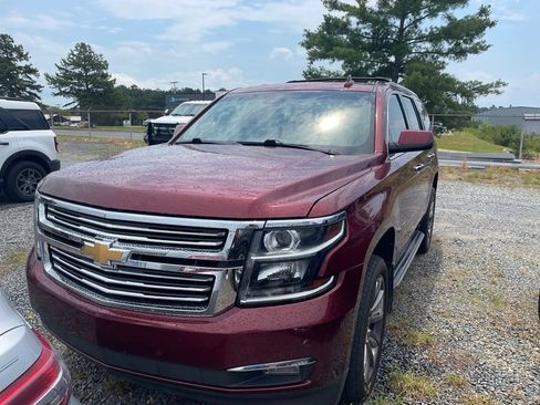 Used 2018 Chevrolet Tahoe Premier AWD/4WD image 5