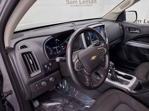 Used 2022 Chevrolet Colorado LT w/ LT Convenience Package image 9