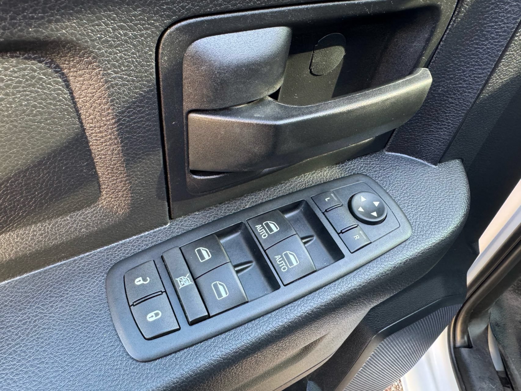 Used 2016 RAM 1500 Tradesman w/ Popular Equipment Group RWD image 20