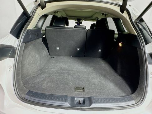 Certified 2023 INFINITI QX50 Luxe FWD image 32