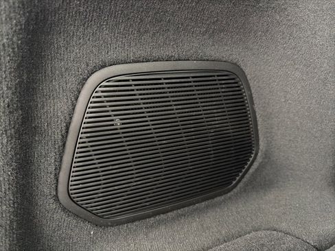 New 2025 Jeep Grand Cherokee L Summit image 9