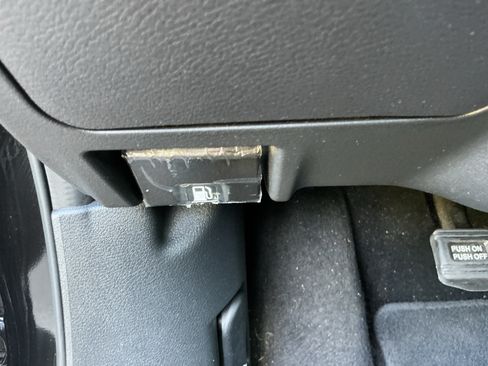 Certified 2022 Nissan Sentra SV FWD image 16