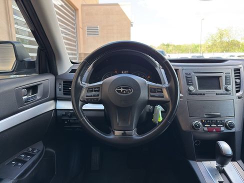 Used 2013 Subaru Outback 2.5i Premium image 13