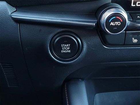 Certified 2025 MAZDA MAZDA3 Carbon w/ Appearance Package image 21