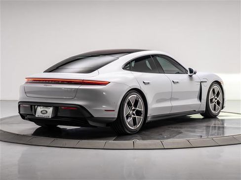 Used 2025 Porsche Taycan RWD image 5