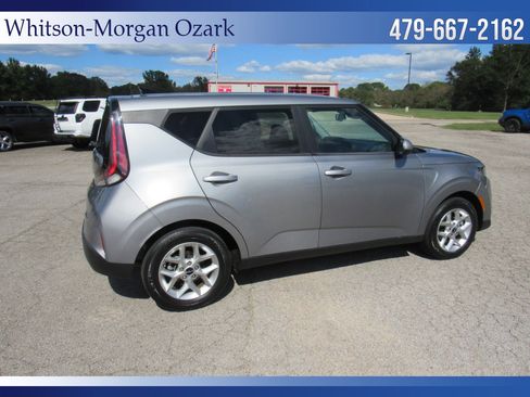 Used 2023 Kia Soul LX w/ Option Group 015 image 12