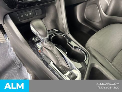 Used 2023 Buick Encore GX Preferred w/ Cold Weather Comfort Package FWD image 35