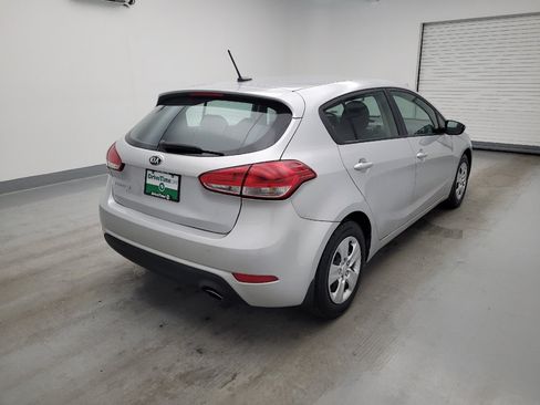 Used 2017 Kia Forte LX FWD image 9