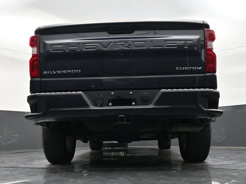 Used 2022 Chevrolet Silverado 1500 Custom image 24