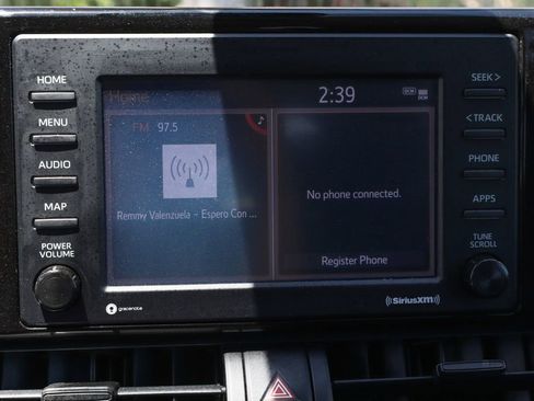 Used 2021 Toyota RAV4 LE AWD/4WD image 29