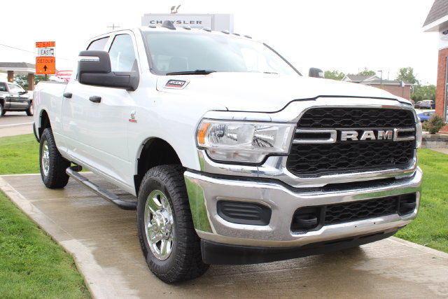 Used 2024 RAM 3500 Tradesman AWD/4WD image 5