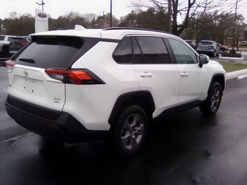 Used 2024 Toyota RAV4 XLE image 4