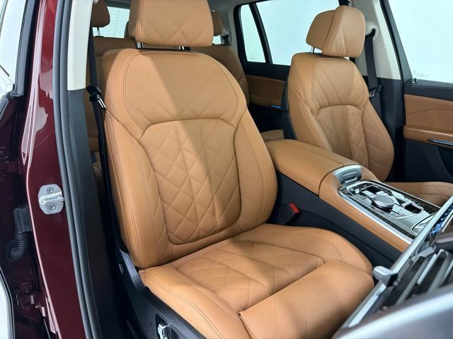Used 2026 BMW X7 xDrive40i AWD/4WD image 21