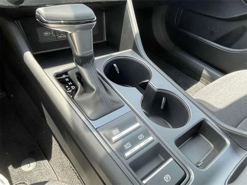 New 2025 Hyundai Sonata SE image 16
