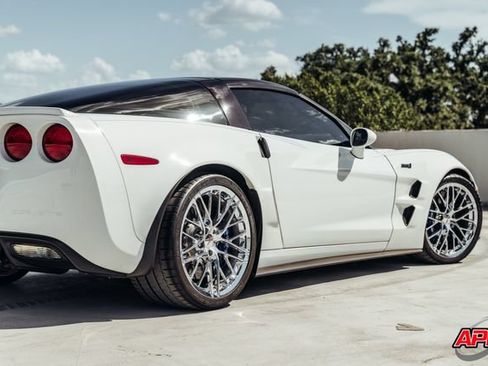 Used 2011 Chevrolet Corvette ZR1 w/ Preferred Equipment Group RWD image 74