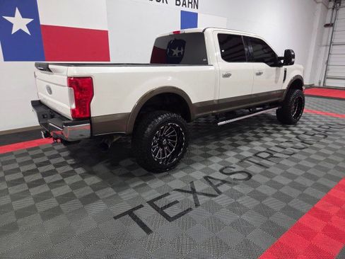 Used 2017 Ford F350 Lariat w/ Lariat Ultimate Package image 18