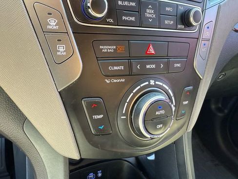 Used 2017 Hyundai Santa Fe Sport image 30