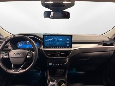 Used 2024 Ford Escape Platinum image 22