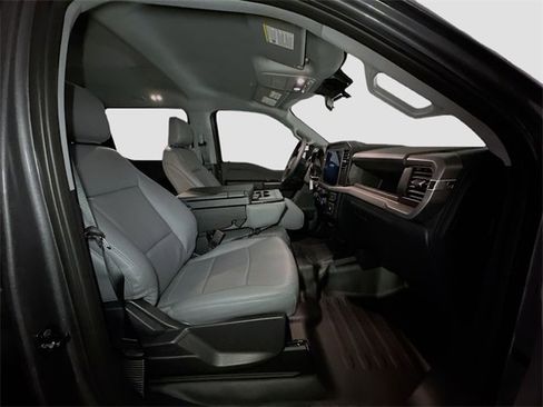 New 2025 Ford F150 XL w/ Equipment Group 103A High image 30