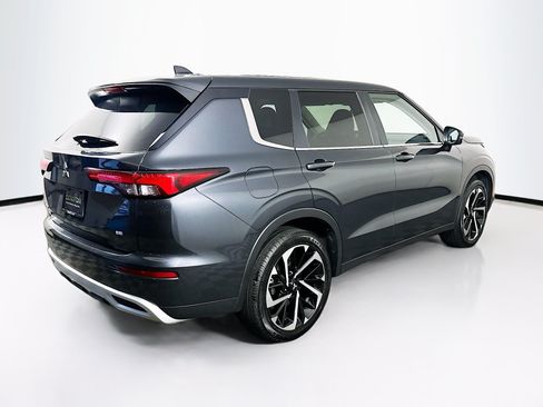 Used 2024 Mitsubishi Outlander SE AWD/4WD image 9