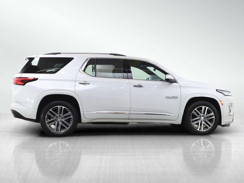 Used 2022 Chevrolet Traverse High Country image 6