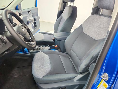 New 2025 Ford Maverick XLT w/ XLT Luxury Package image 19