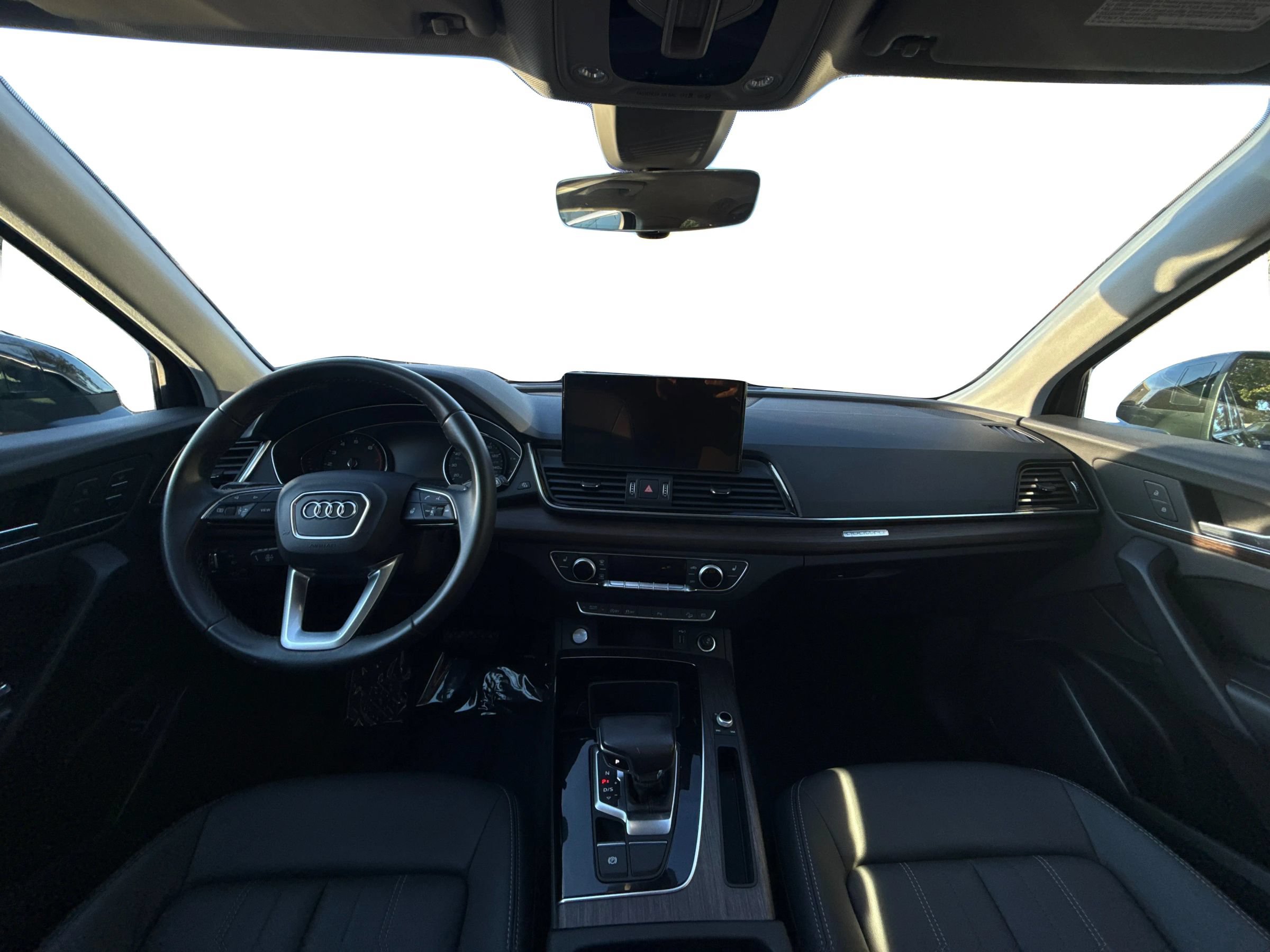 Used 2023 Audi Q5 2.0T Premium AWD/4WD image 11