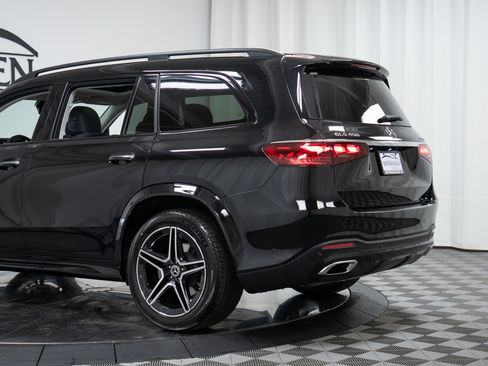 New 2026 Mercedes-Benz GLS 450 4MATIC image 30