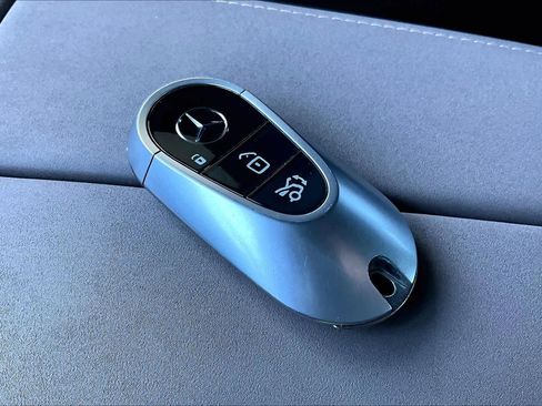 Used 2023 Mercedes-Benz EQS 450+ Sedan image 14