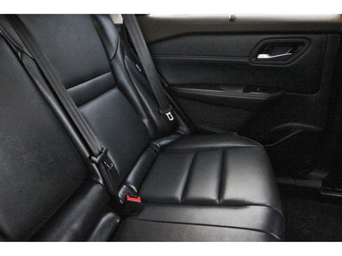 Used 2023 Nissan Rogue SV w/ SV Premium B Package image 15