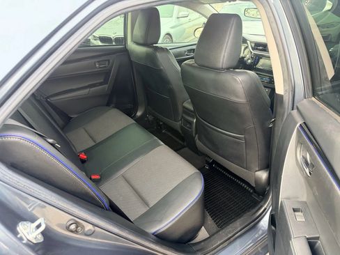 Used 2019 Toyota Corolla SE image 12