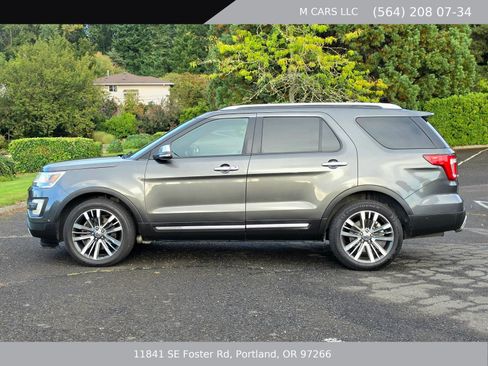 Used 2016 Ford Explorer Platinum AWD/4WD image 8