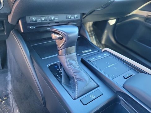 Used 2019 Lexus ES 350 w/ Premium Package image 21