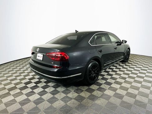 Used 2017 Volkswagen Passat 1.8T SE image 10