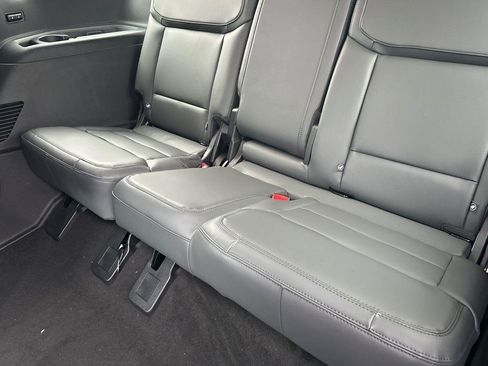 New 2026 Ford Expedition Active image 12