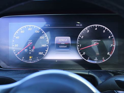 Used 2020 Mercedes-Benz E 450 Coupe image 11