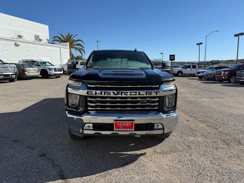 Used 2020 Chevrolet Silverado 2500 LTZ w/ LTZ Premium Package image 2