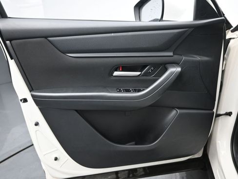 Used 2024 MAZDA CX-90 3.3 Turbo w/ Select Package image 28