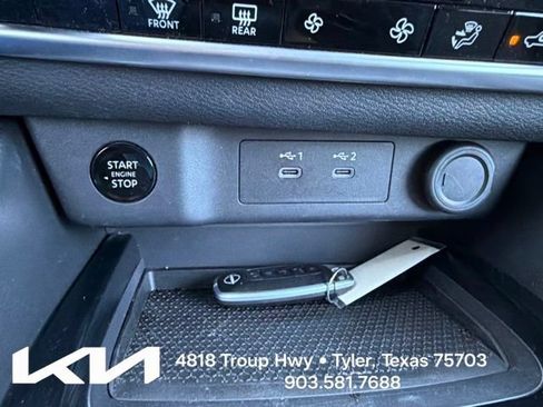 Used 2024 Nissan Rogue SV FWD image 20