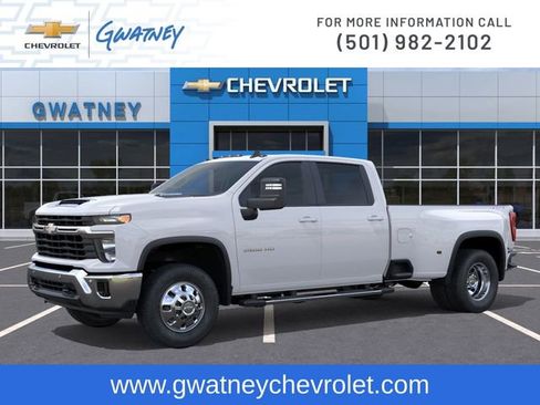 New 2026 Chevrolet Silverado 3500 LT w/ All Star Edition image 2