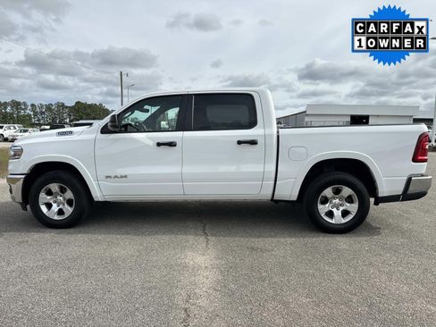 Used 2025 RAM 1500 Big Horn AWD/4WD image 7